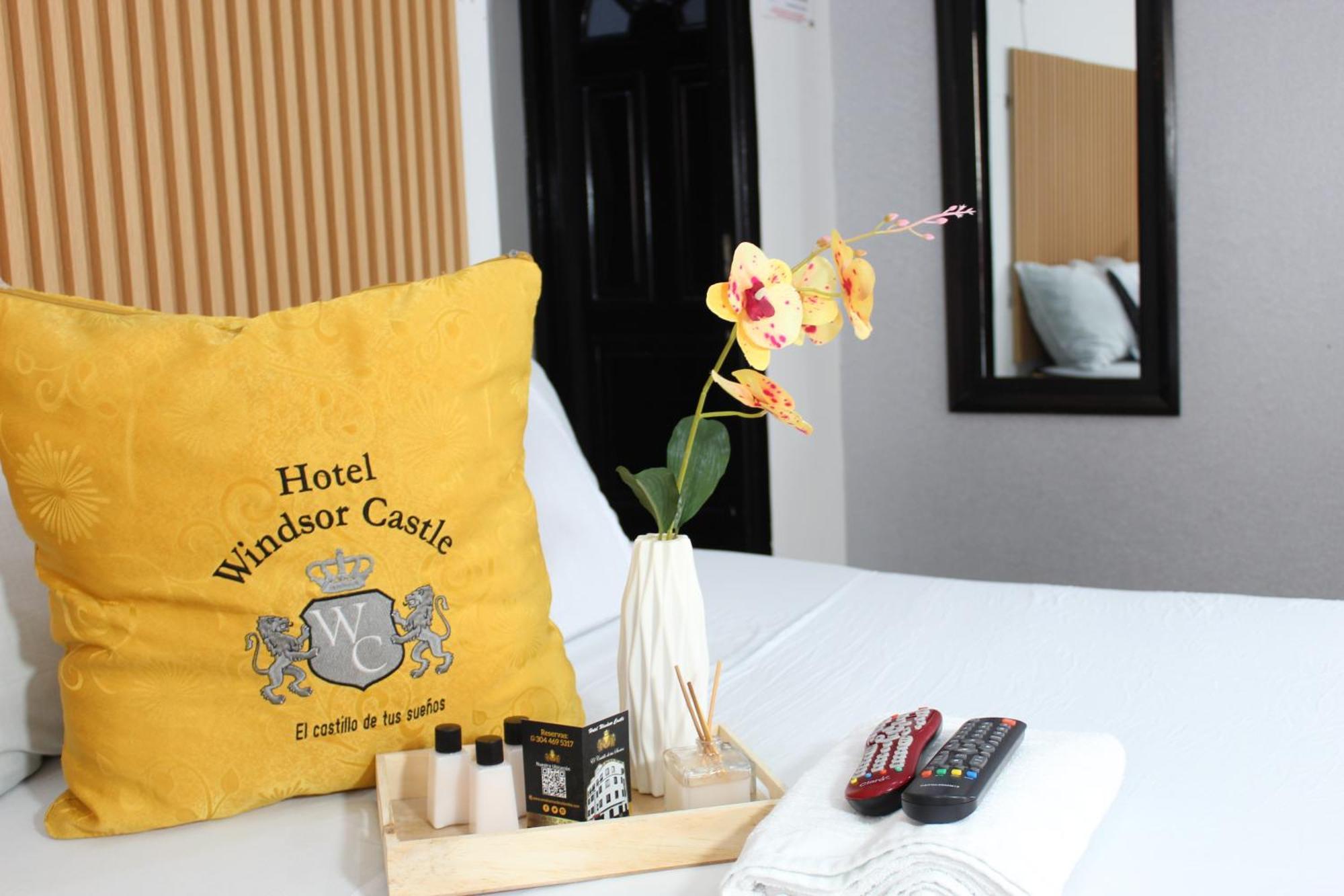 Hotel Windsor Castle ボゴタ エクステリア 写真